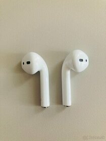 Apple AirPods (1. gen) - 1