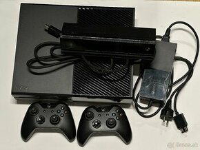 Xbox one 500gb Black + 2 ovladače a kinect