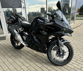 Kawasaki Ninja 500 čierna