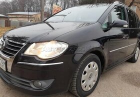 Volkswagen Touran 2.0Tdi  Trendline - 1