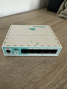 Router MikroTik hEX lite RB750r2