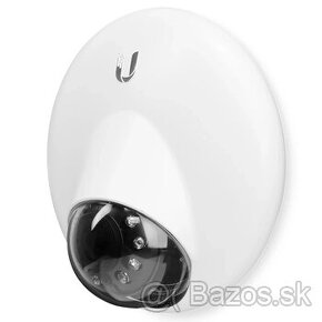 UBNT Ubiquiti UniFi NVR 2 TB a kamery UVC G3 Bullet