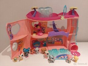 Littlest pet shop