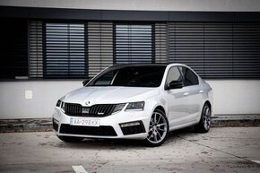 Škoda Octavia 2.0 TDI CR DPF RS DSG - 1