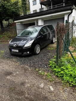 Peugeot 5008 2,0 HDI 110 kw