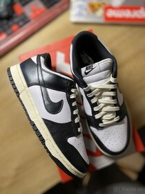 Nike Dunk Low Vintage Panda - 1