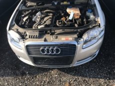 Kompletný predok na AUDI A4