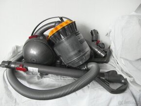 Dyson  DC 33C