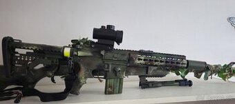 Predám airsoftovu M4 Značky Specna arms