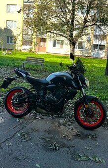 Yamaha MT07