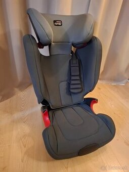 Predam autosedacku Romer Britax Kidfix