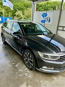 VW Passat Variant