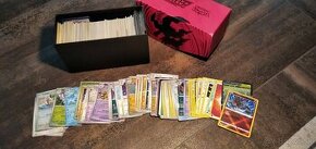 Pokémon karty viac ako 500 kariet