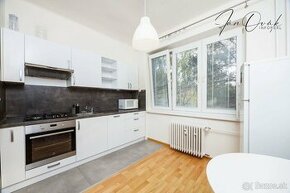 REZERVOVANÝ: 2 izb. byt, Národná trieda, TEHLA, 62 m2