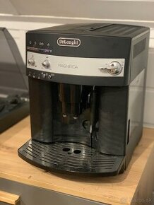 Delonghi Magnifica Esam 3000