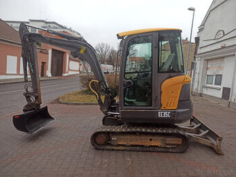 Pásový bagr Minibagr Volvo EC35 C rv2015 CAT Kubota Takeuchi