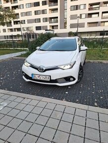 Toyota Auris Touring Sport 1.6 Valvematic 1CVT Active Trend+ - 1