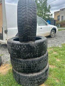 Predam 225/45 R19 zimne pneumatiky - 1