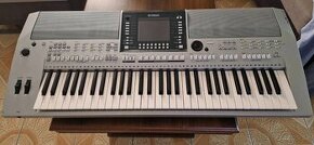 Predám vymením Yamaha psr-s710