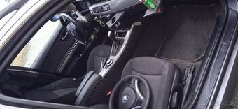 BMW 325 D , E91