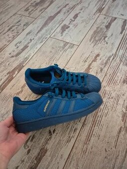 Adidas superstar tenisky