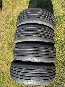 )) Letne pneu sada 215/55 R17 Pirelli