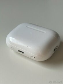 Nabíjacie púzdro Apple Airpods Pro 2 originál - 1