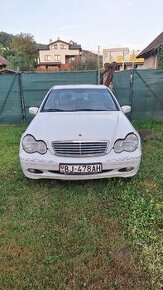 Mercedes Benz C240