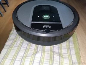 Predám Roomba 965