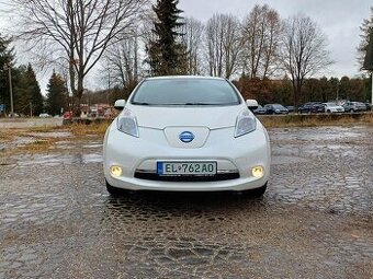 Nissan Leaf Acenta 24kWh, nízky nájazd, pôvodný lak