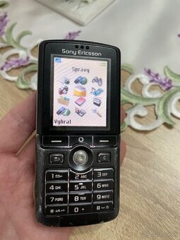 SonyEricsson K750i - 1