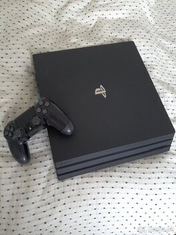 Predám Playstation 4 Pro 1TB