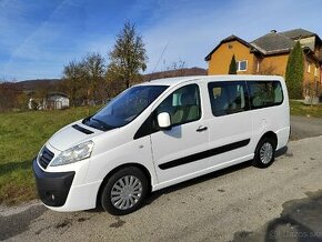 Predám osem miestnu dodávku Fiat Scudo