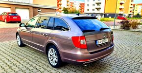 Škoda Superb 2.0 Tdi 103Kw Rok 2011 Elegance Max ZÁNOVNÉ