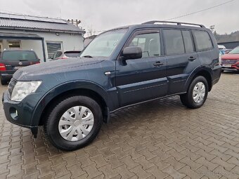 Predám Mitsubishi Pajero 3.2DI-D 147 KW manuál r.v.2012