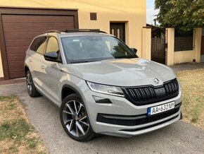 Kodiaq Sportline 4x4 7miest Nardo Grey Virtual Pano 83t. km - 1