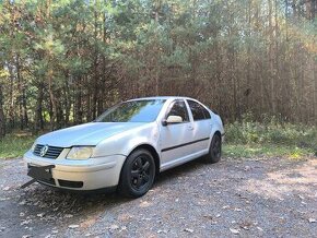 Volkswagen Bora volať len vážny záujem - 1