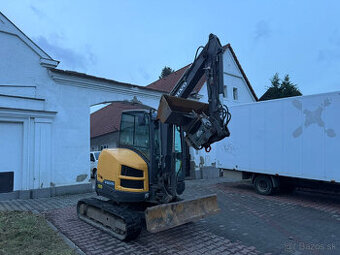 Pásový bagr Minibagr Volvo ECR35D rv2017 CAT Kubota Takeuchi - 1