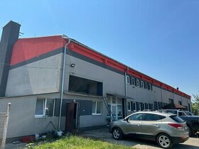 Priemyselná hala cca 800 m2 v areály 6.400 m2 na predaj