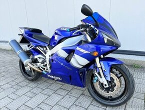 YAMAHA YZF-R1….2000…..TOP STAV - 1