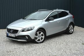 Volvo V40 Cross Country 2.0 D3, Automat, Top Stav - 1