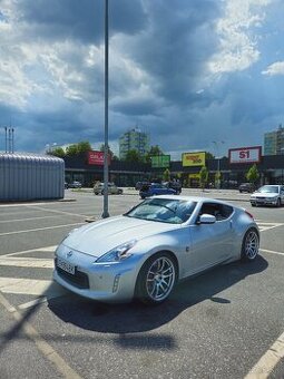 Nissan 370z  /3.7 V6 / 2014 /automat /