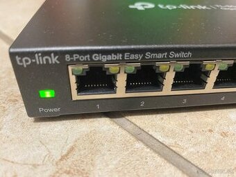 TP-Link TL-SG108E 8 portovy manazovatelny gigabit switch