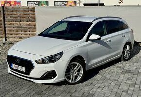 Hyundai i30 CW 1.4 T-GDi Family / 65000KM / 1. MAJITEĽ /