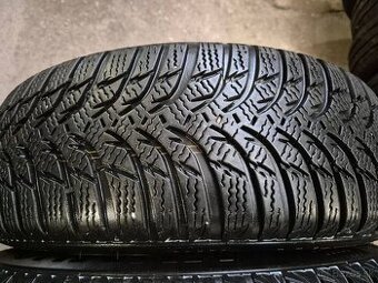 185/65 r15 zimné 4 ks KUMHO dezén 8,3 - 6,9 mm DOT2021