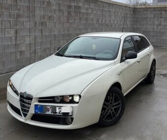 Alfa Romeo 159  1.9 110KW Sportwagon NOVÁ STK EK do 2027