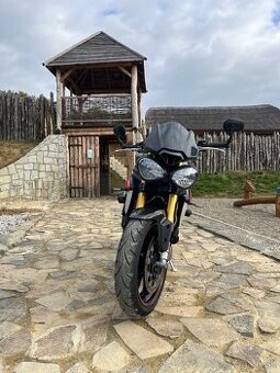 Triumph Speed Triple R