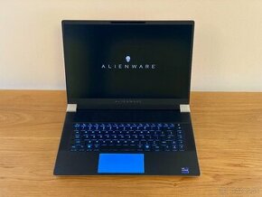 Alienware X16 R1