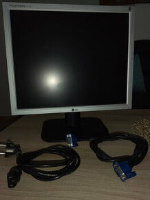 LCD monitor LG FLATRON L 1718S-SN