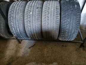 Predam zimne pneu 245/45 R19 - 1